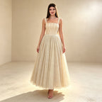 Glitzerndes Abendkleid mit Eckigem Ausschnitt | Elegantes Korsett-Kleid aus Tüll