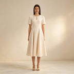Elegantes Midi Kleid Champagner | A-Linien Festkleid mit Perlen