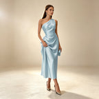 Elegantes One-Shoulder Abendkleid aus Satin mit edler Raffung
