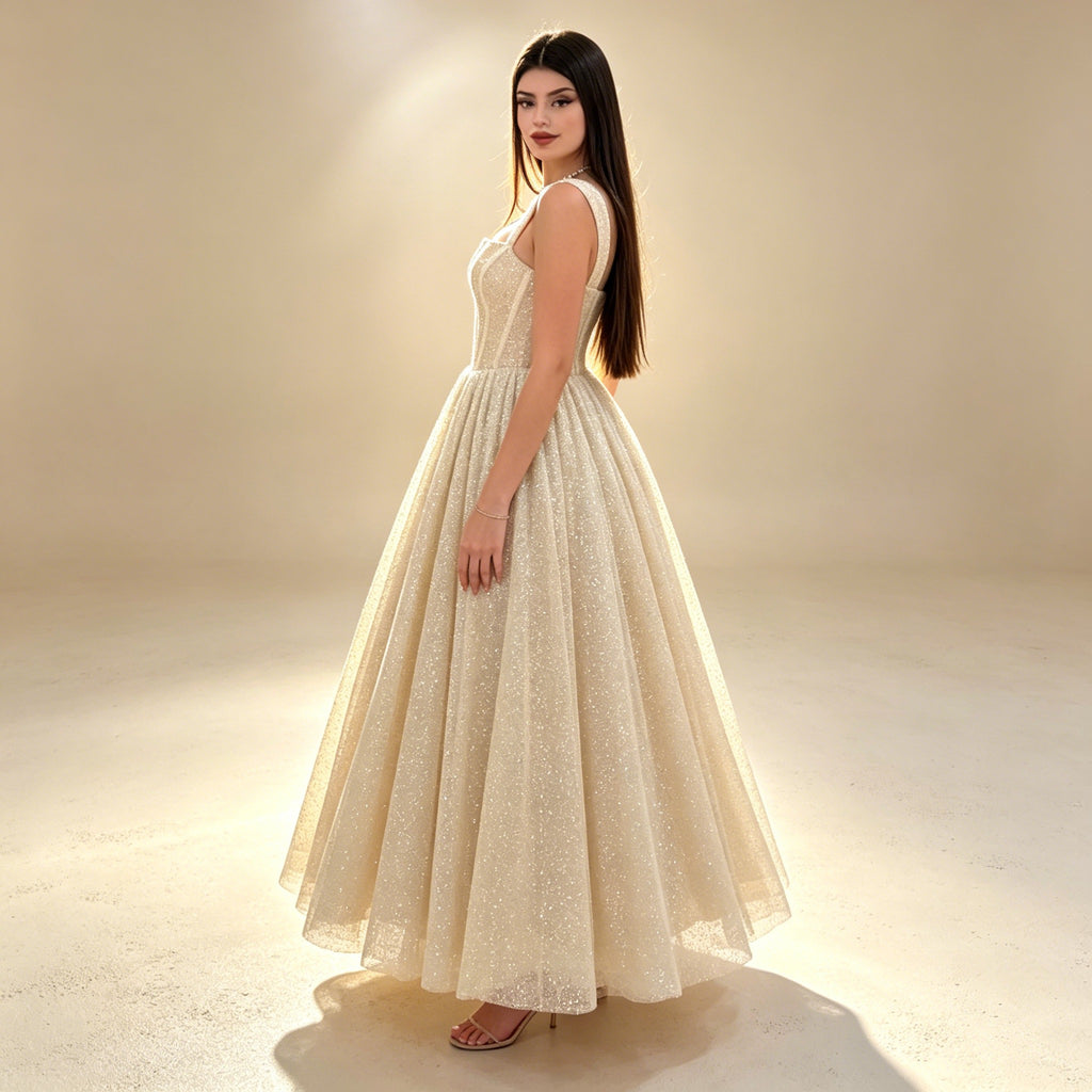 Glitzerndes Abendkleid mit Eckigem Ausschnitt | Elegantes Korsett-Kleid aus Tüll