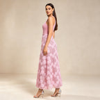 Elegantes Halterneck Abendkleid mit 3D-Rosen und Paillettenrock