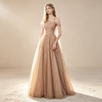 Glamouröses Ballkleid in A-Linie - Bodenlanges Festkleid für Partys