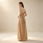 Elegantes Plissee Abendkleid mit Spaghettiträgern und Raffung