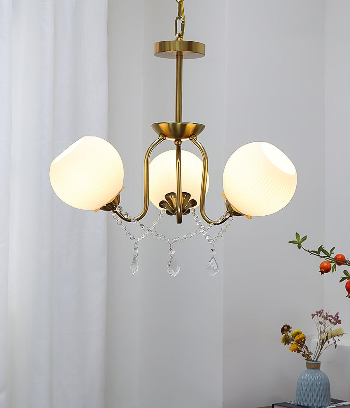 Stamen Chandelier ∅ 22″ x H 21.7″ / Dia 56cm x H 55cm / Copper & White Chandelier