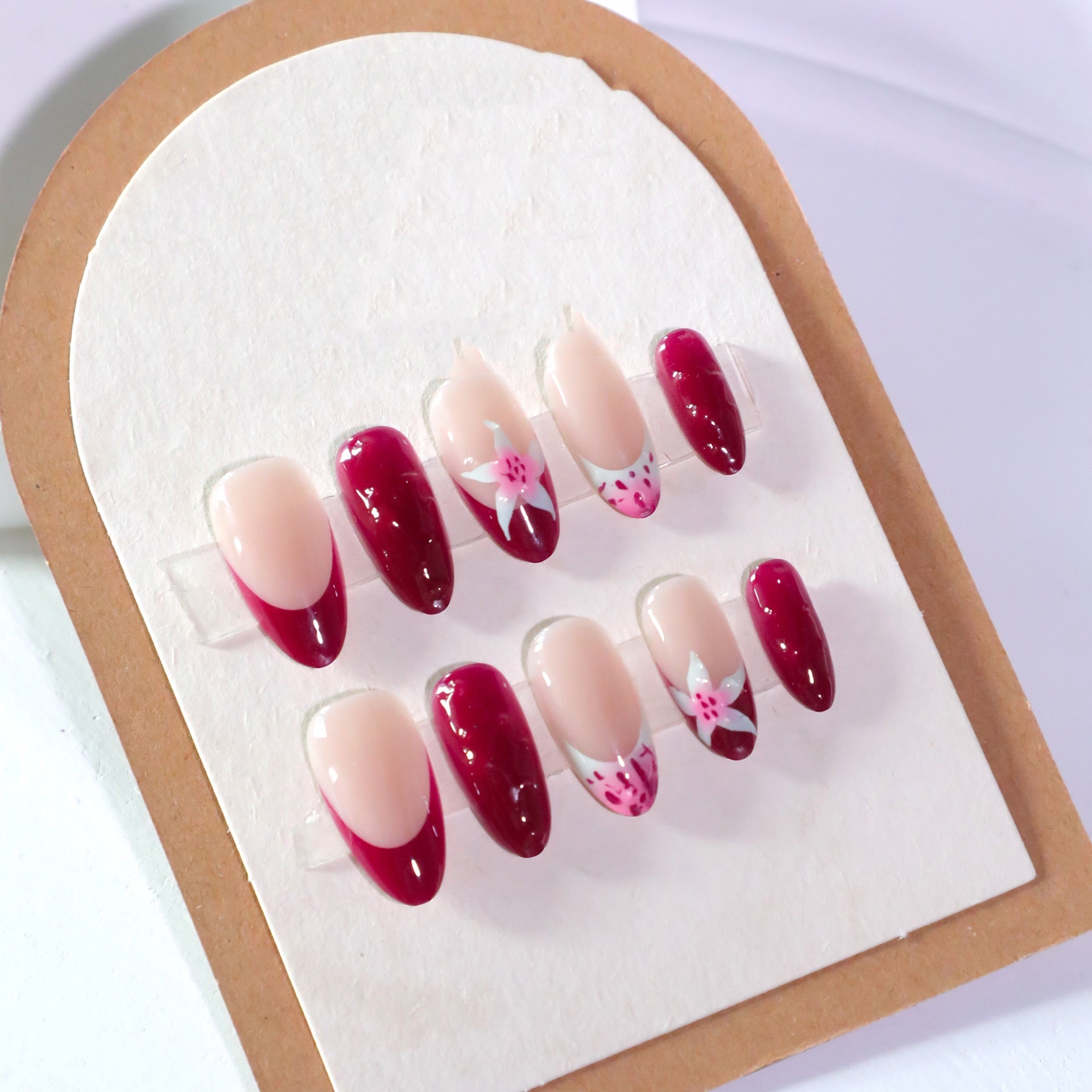 StarNagel Almond Nägel mit French in Weinrot und 3D Blumen