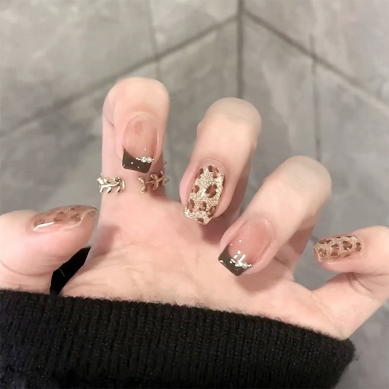 StarNagel Ballerina Nägel in Schwarz mit Leopard Print French für Herbst und Winter