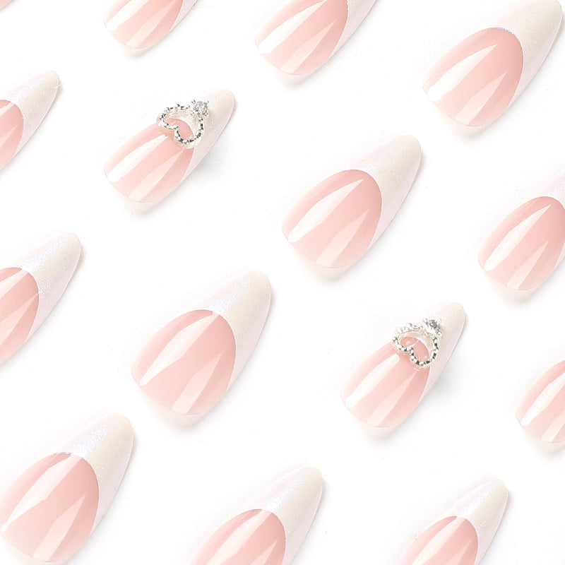 StarNagel Stiletto Nägel mit Weißem French und 3D Silberherzen