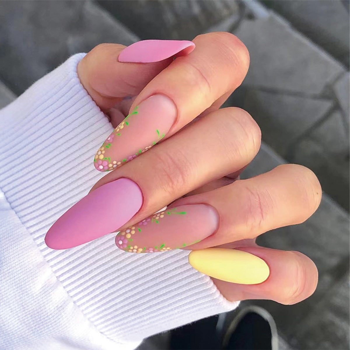 StarNagel Stiletto Nägel in Gelb und Rosa mit Bunten Blumen und Grünen Blättern