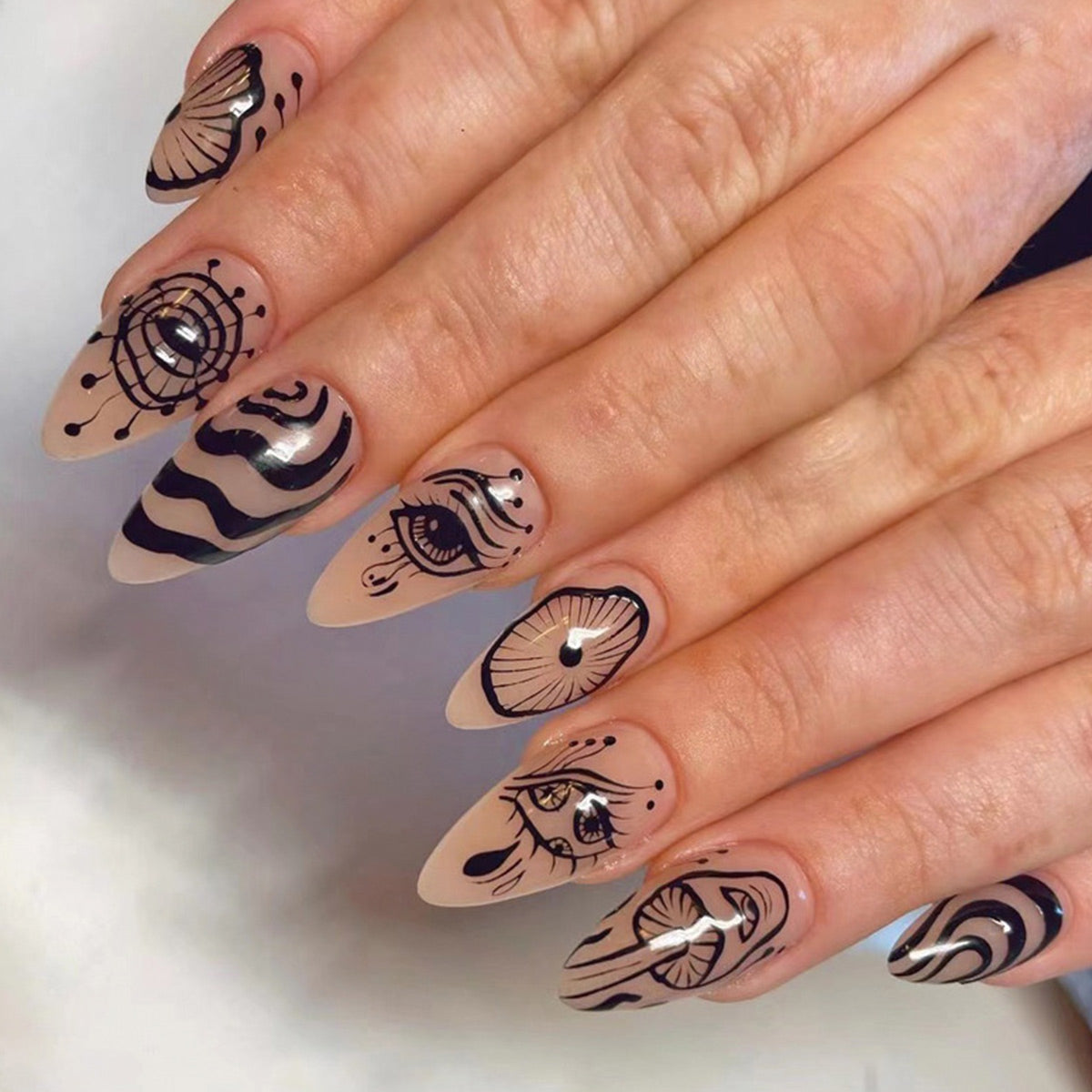 StarNagel Stiletto Nägel mit Augen-Wellenlinien